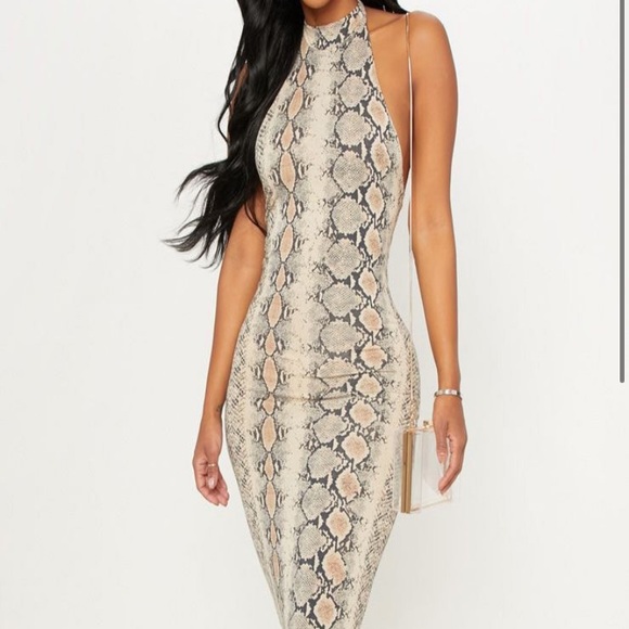 Dress - Picture 4 of 4